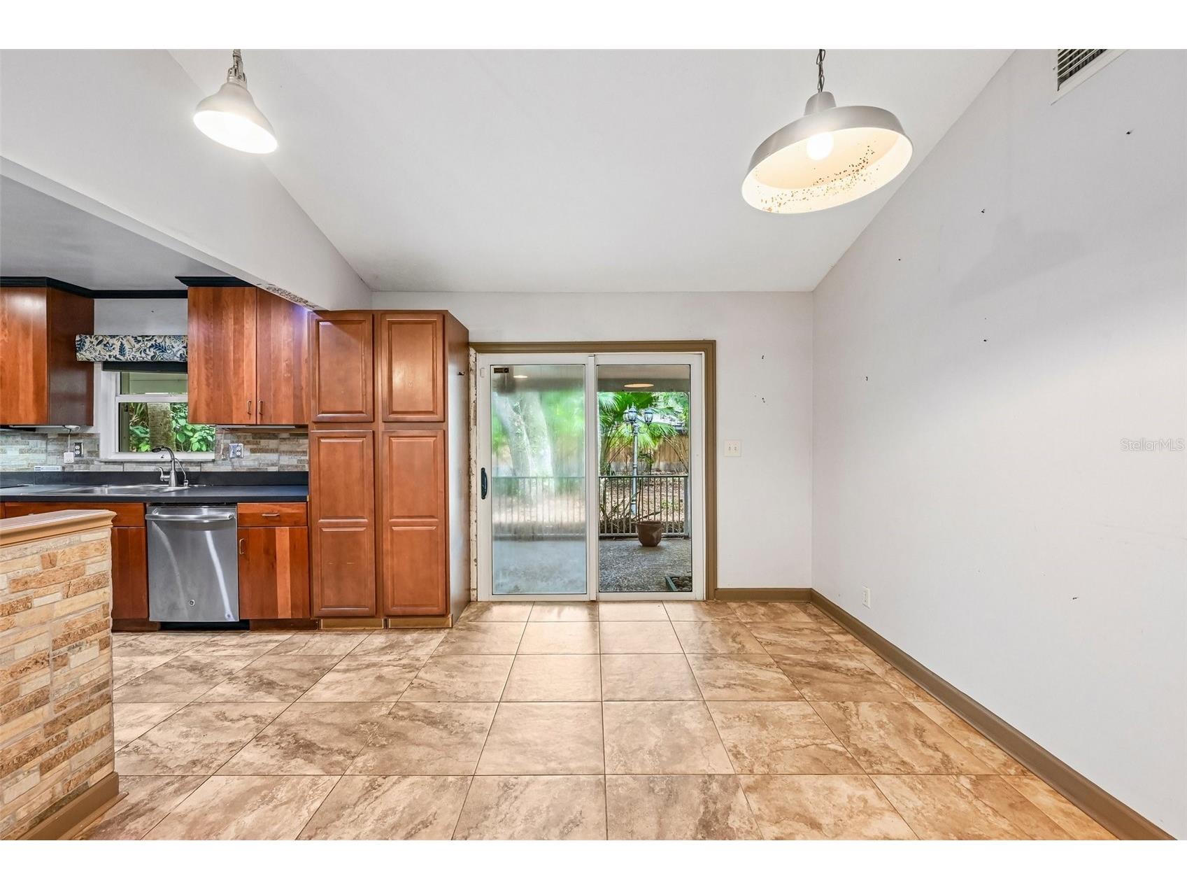 255 SW Salerno Road Stuart FL 34997 TB8504240 image11