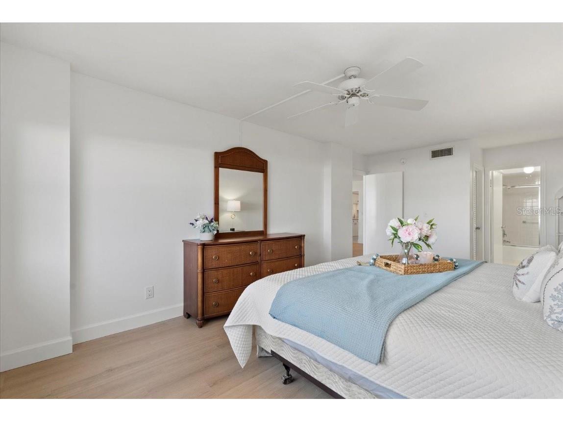 255 The Esplanade N #106 Venice FL 34285 - GULF OF MEXICO A4667990 image20