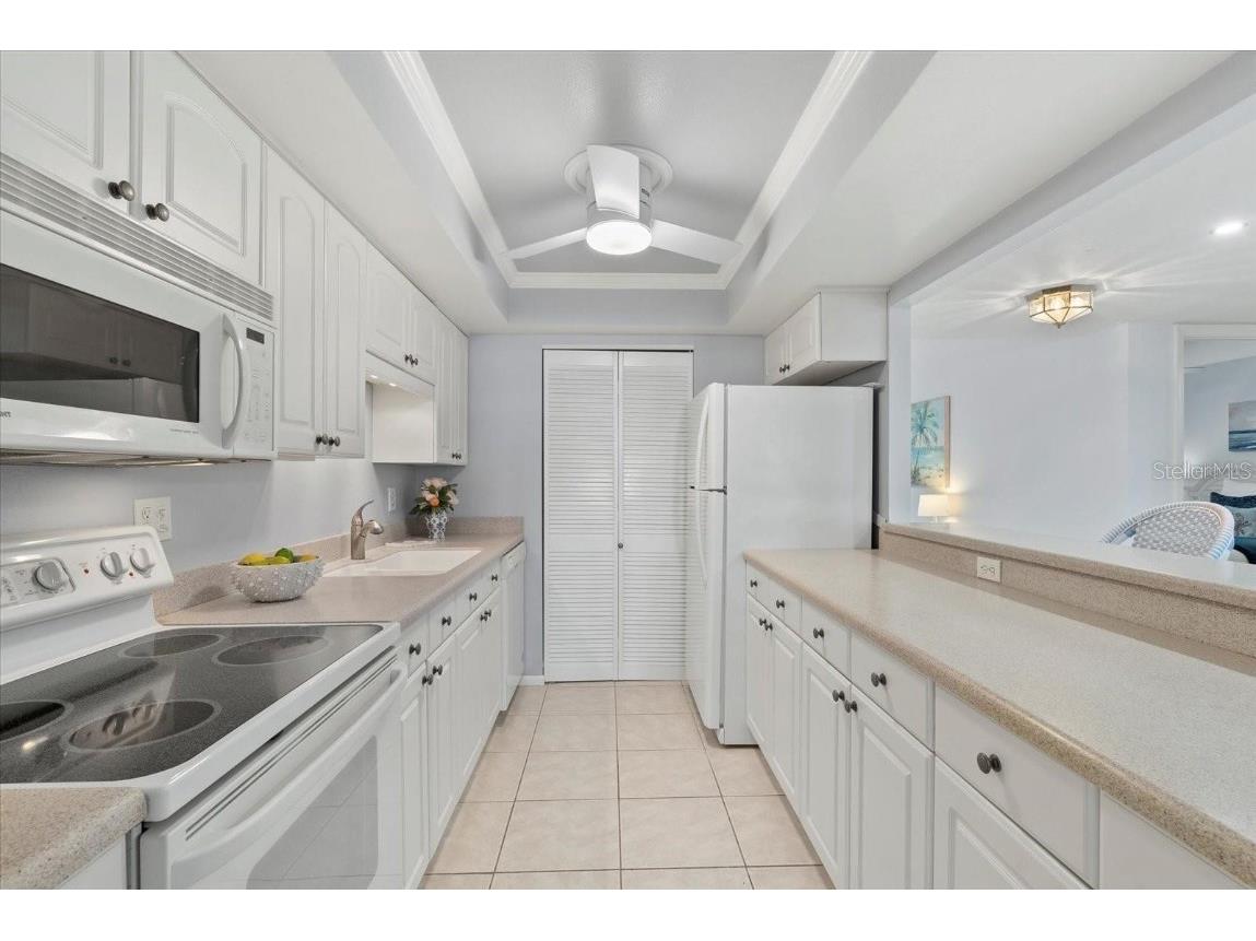 255 The Esplanade N #106 Venice FL 34285 - GULF OF MEXICO A4667990 image9