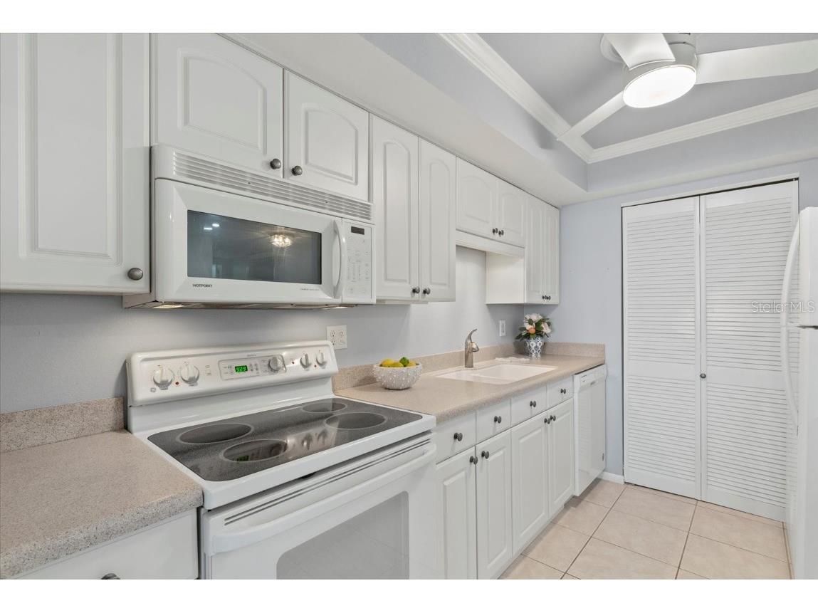 255 The Esplanade N #106 Venice FL 34285 - GULF OF MEXICO N6139459 image11