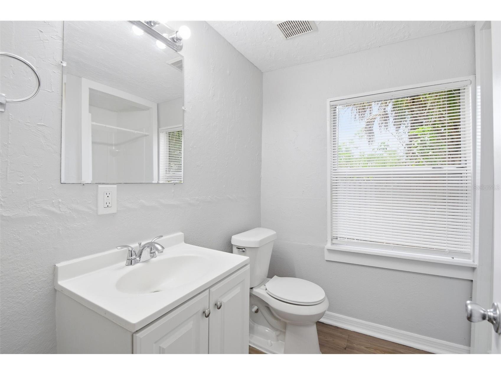 2550 10th Avenue S Saint Petersburg FL 33712 O6419524 image32