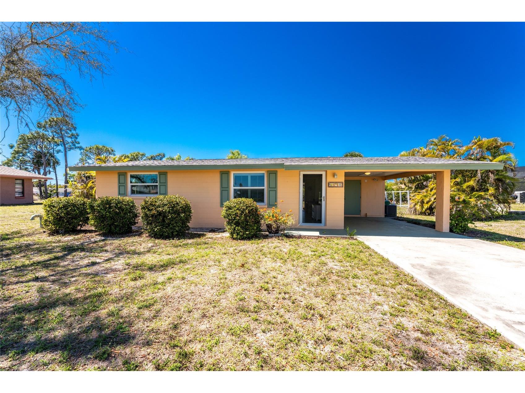 2550 10th Street Englewood FL 34224 D6146715 image1