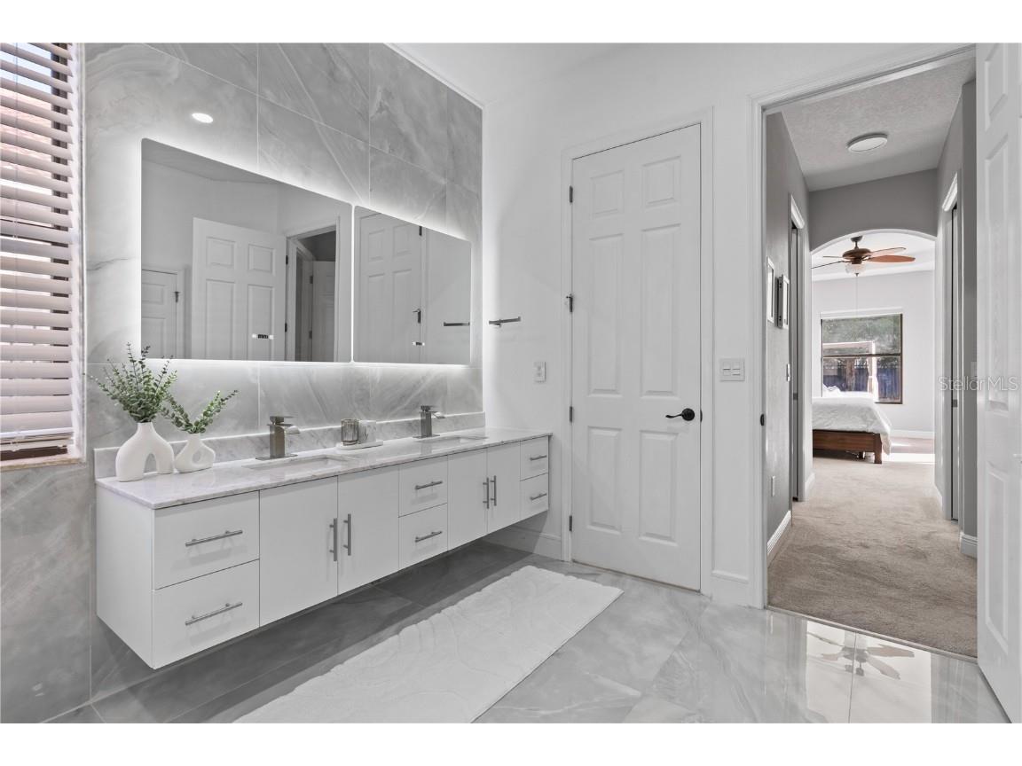 2550 Grand Lakeside Drive Palm Harbor FL 34684 TB8447126 image10