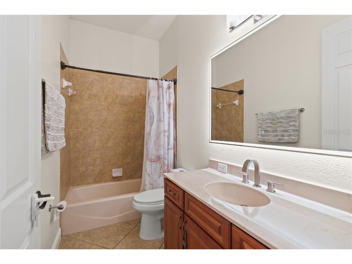 2550 Grand Lakeside Drive Palm Harbor FL 34684 TB8447126 image14