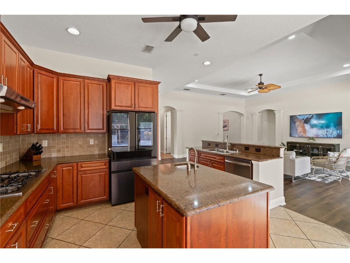 2550 Grand Lakeside Drive Palm Harbor FL 34684 TB8447126 image26