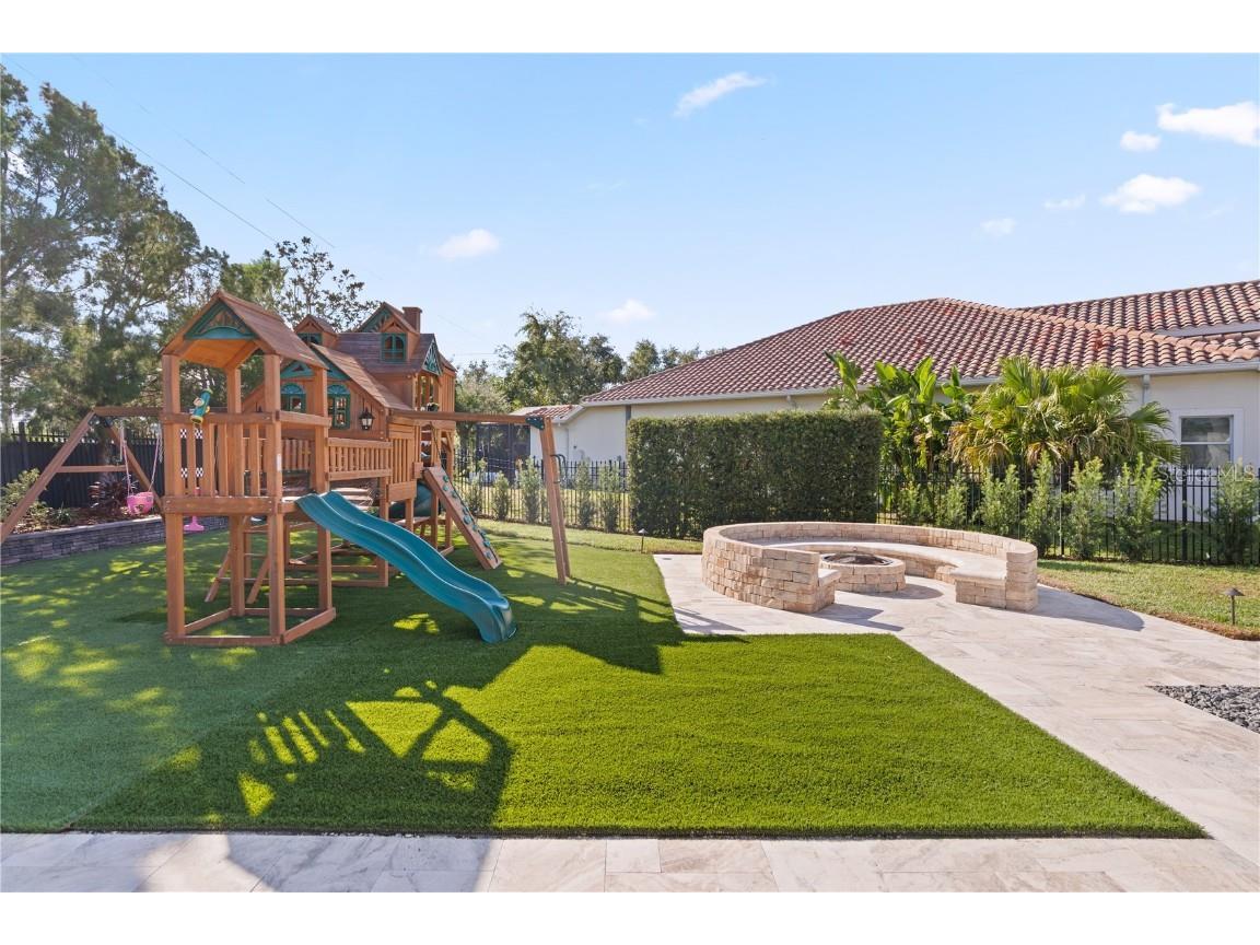 2550 Grand Lakeside Drive Palm Harbor FL 34684 TB8447126 image34