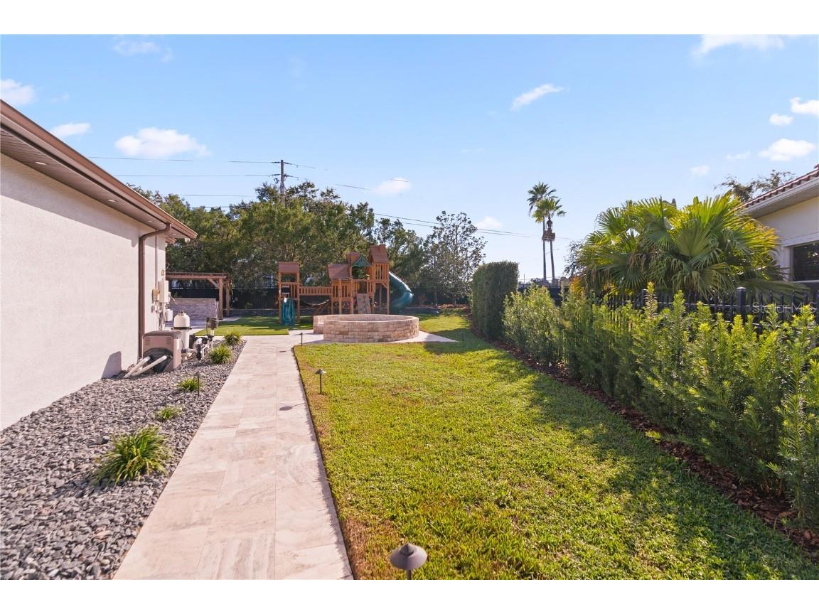 2550 Grand Lakeside Drive Palm Harbor FL 34684 TB8447126 image48