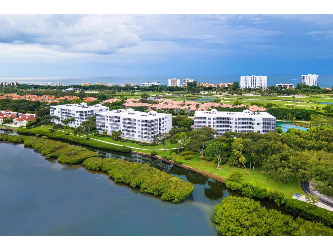 2550 Harbourside Drive #322 Longboat Key FL 34228 - SARASOTA BAY A4547892 image1