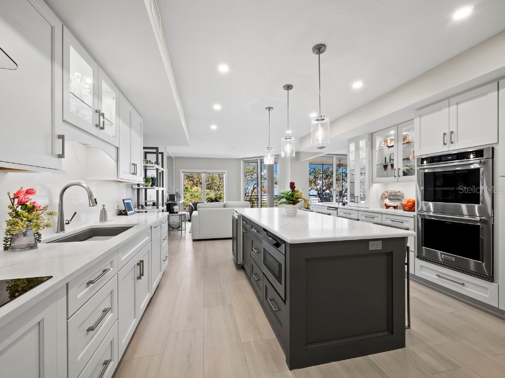 2550 Harbourside Drive #322 Longboat Key FL 34228 - SARASOTA BAY A4637471 image17