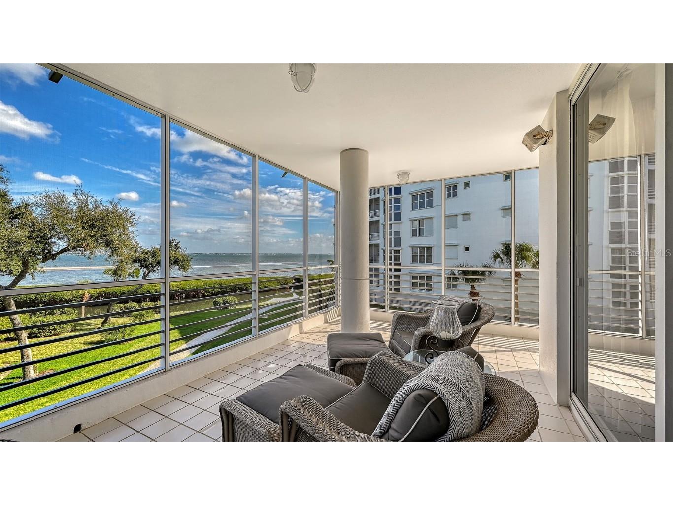 2550 Harbourside Drive #324 Longboat Key FL 34228 - SARASOTA BAY A4676912 image29