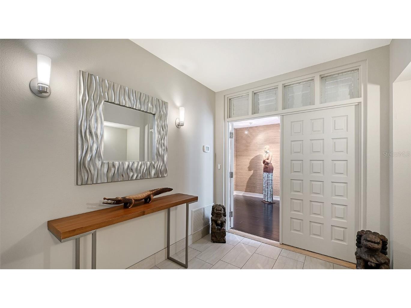 2550 Harbourside Drive #324 Longboat Key FL 34228 - SARASOTA BAY A4676912 image3