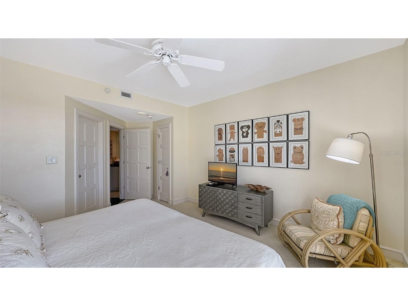 2550 Harbourside Drive #324 Longboat Key FL 34228 - SARASOTA BAY A4676912 image33