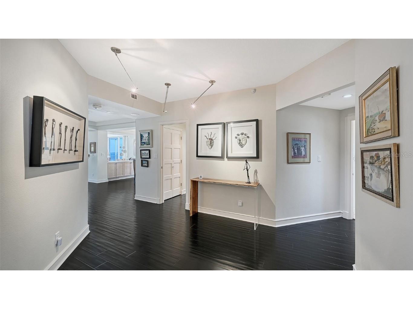 2550 Harbourside Drive #324 Longboat Key FL 34228 - SARASOTA BAY A4676912 image6