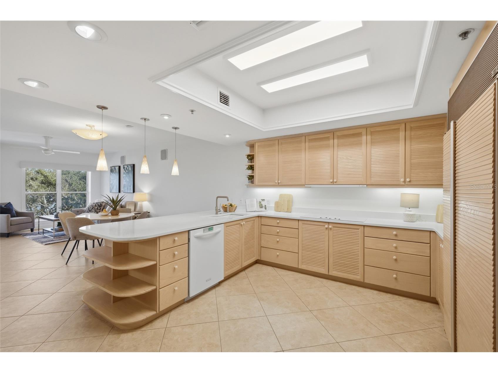 2550 Harbourside Drive #333 Longboat Key FL 34228 - SARASOTA BAY A4678404 image14