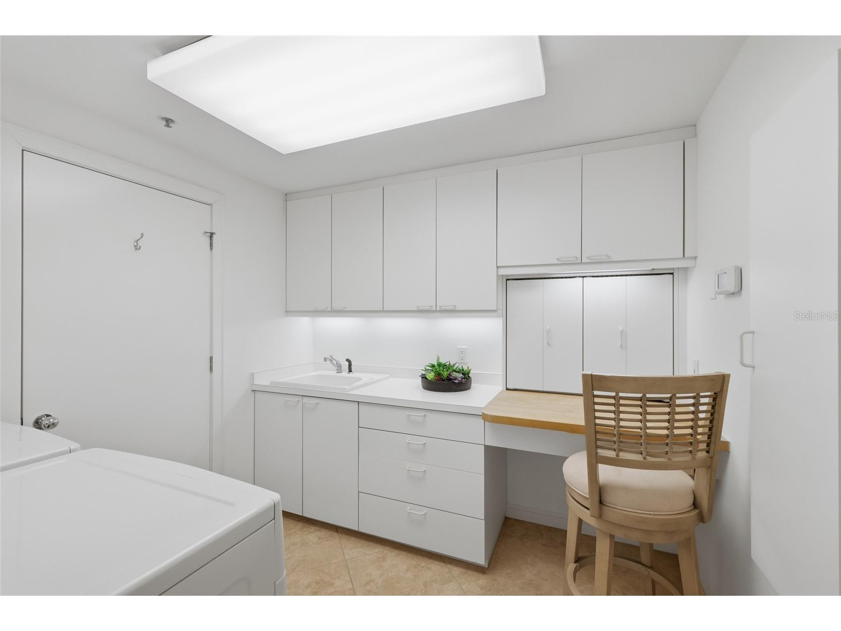 2550 Harbourside Drive #333 Longboat Key FL 34228 - SARASOTA BAY A4678404 image25