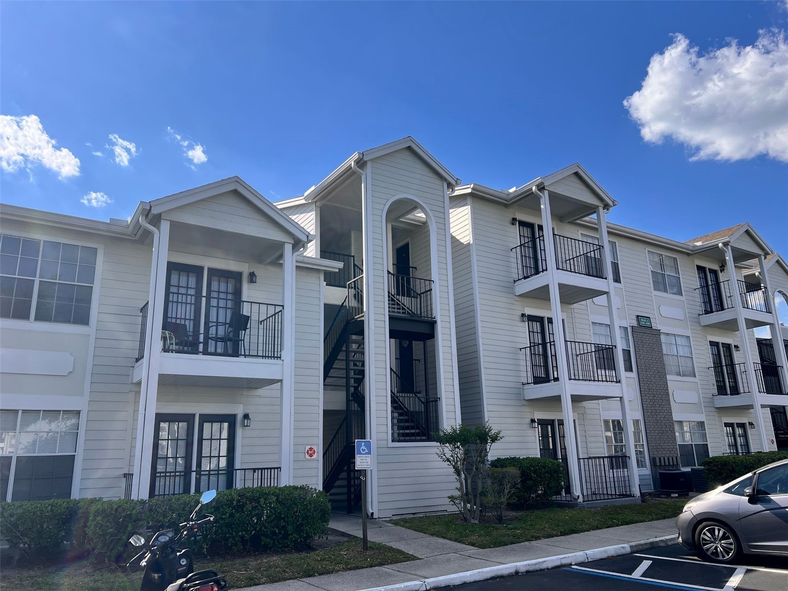 2550 N Alafaya Trail #4302 Orlando FL 32826 O6410670 image1
