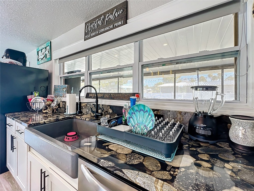 2550 N Comanche Point Crystal River FL 34429 TB8419399 image19