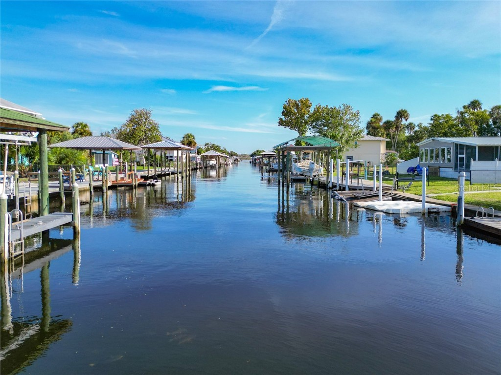 2550 N Comanche Point Crystal River FL 34429 TB8419399 image2
