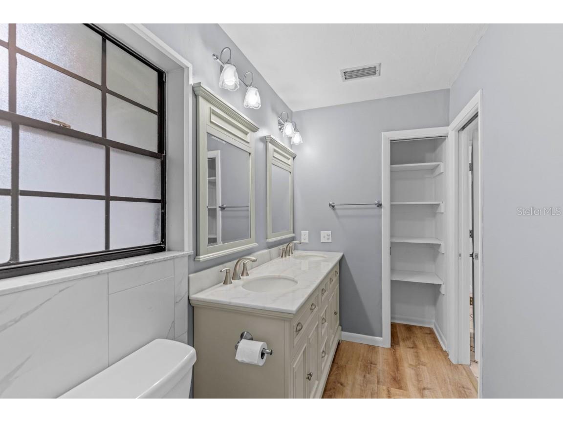 2550 NW 54th Boulevard Gainesville FL 32653 GC536349 image15