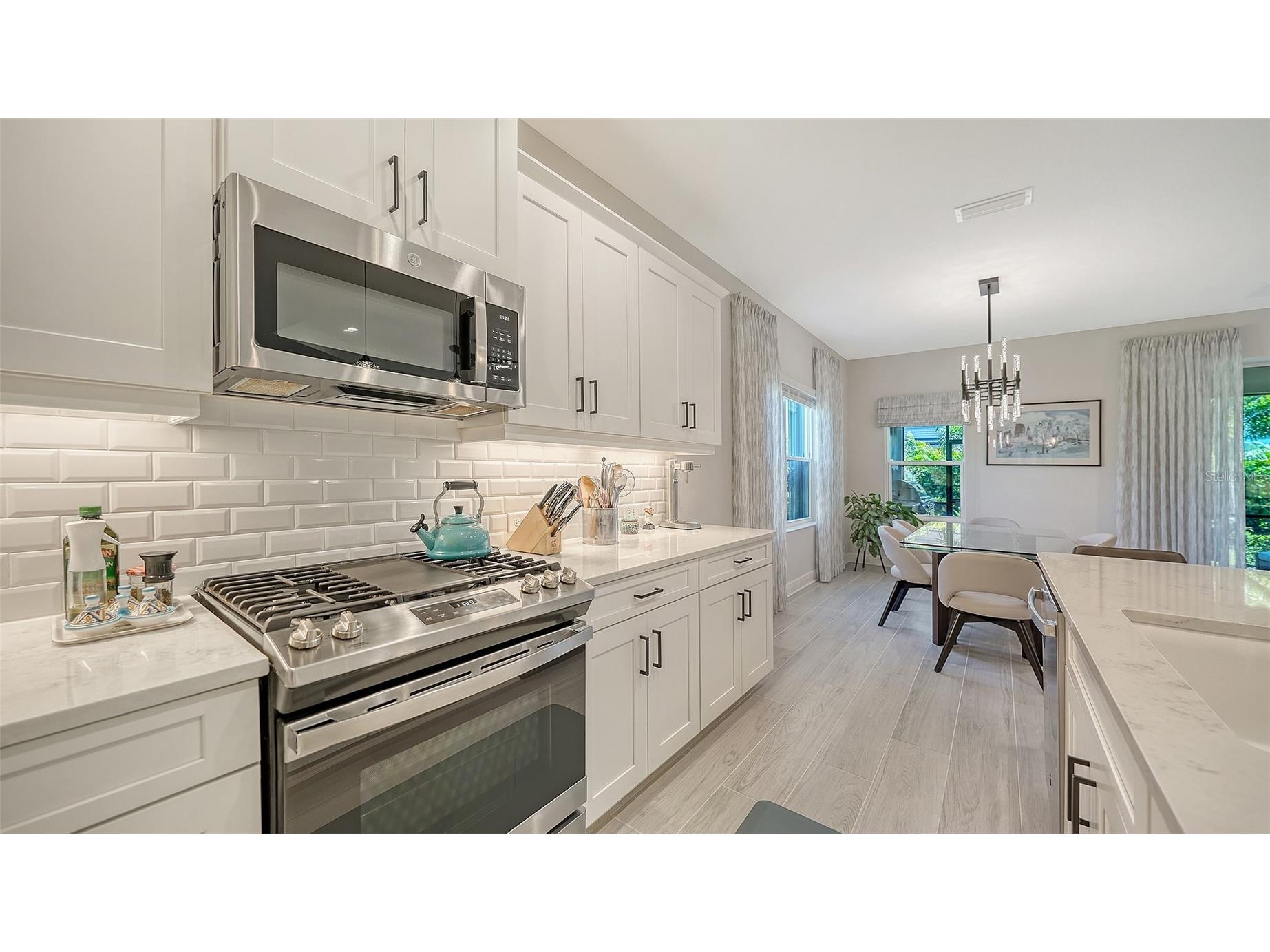 2550 Wild Cherry Path Sarasota FL 34240 A4689137 image12