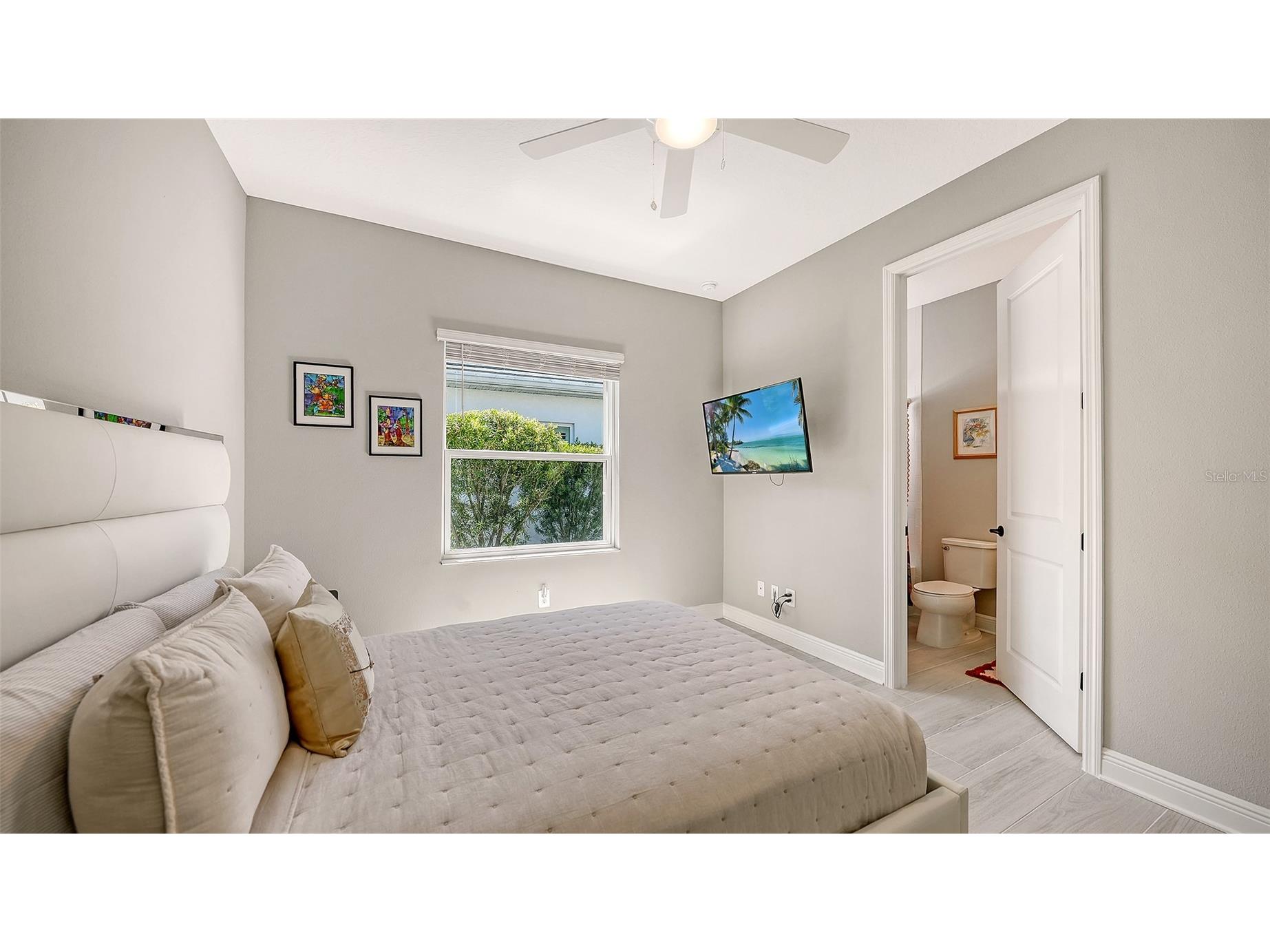 2550 Wild Cherry Path Sarasota FL 34240 A4689137 image21