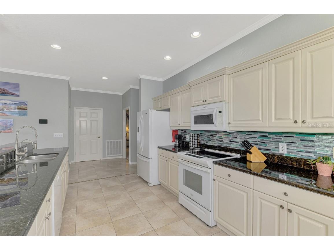 25507 Heritage Lake Boulevard #2 Punta Gorda FL 33983 C7518306 image12