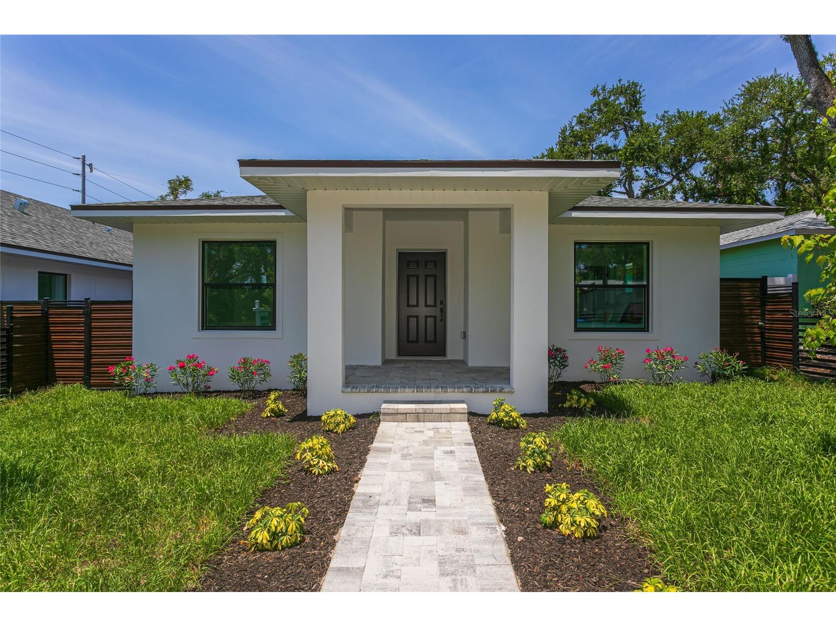 2551/2553 21st Street S Saint Petersburg FL 33712 TB8521181 image1