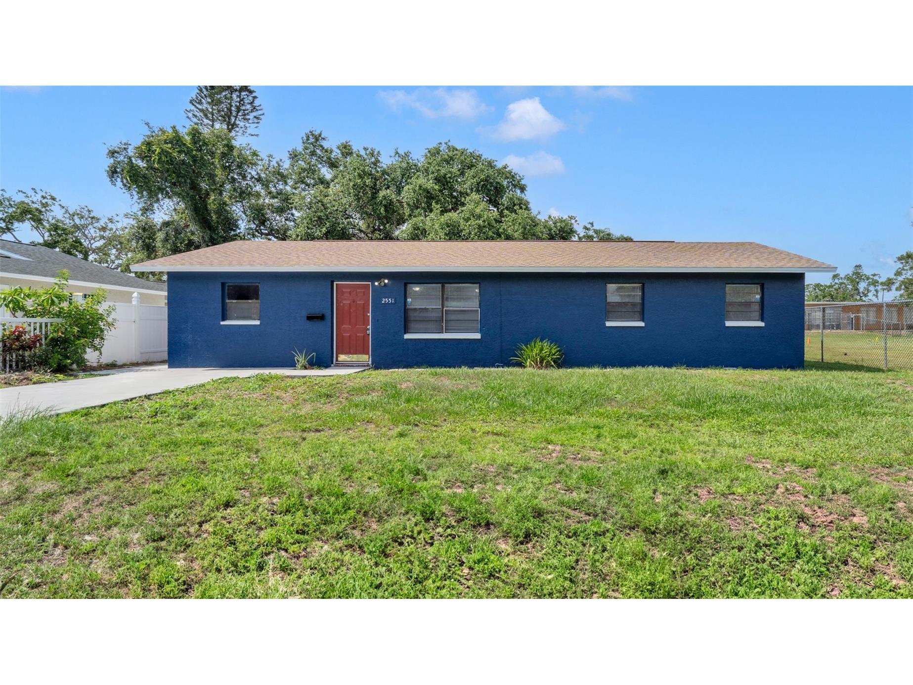 2551 26th Avenue S Saint Petersburg FL 33712 TB8517097 image1