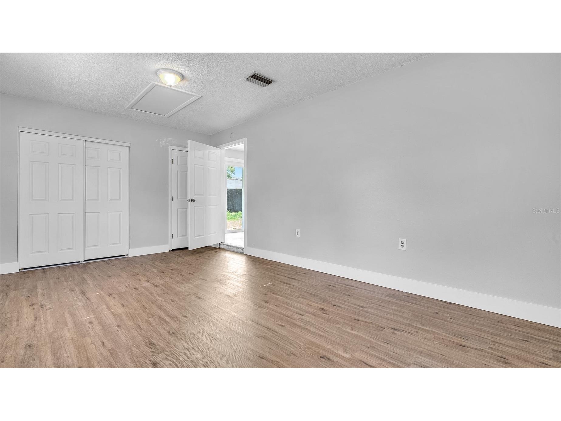 2551 26th Avenue S Saint Petersburg FL 33712 TB8517097 image13