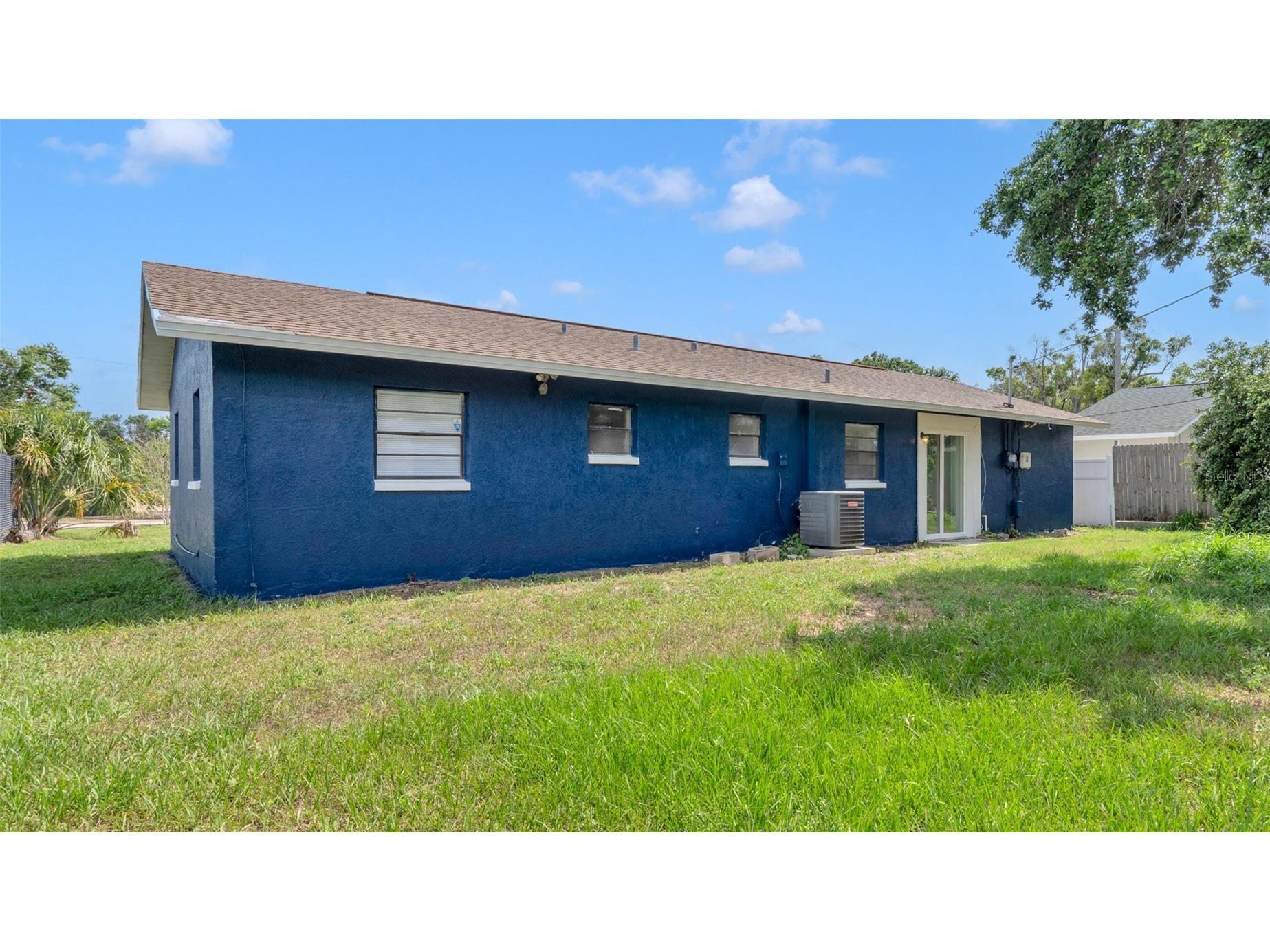 2551 26th Avenue S Saint Petersburg FL 33712 TB8517097 image28