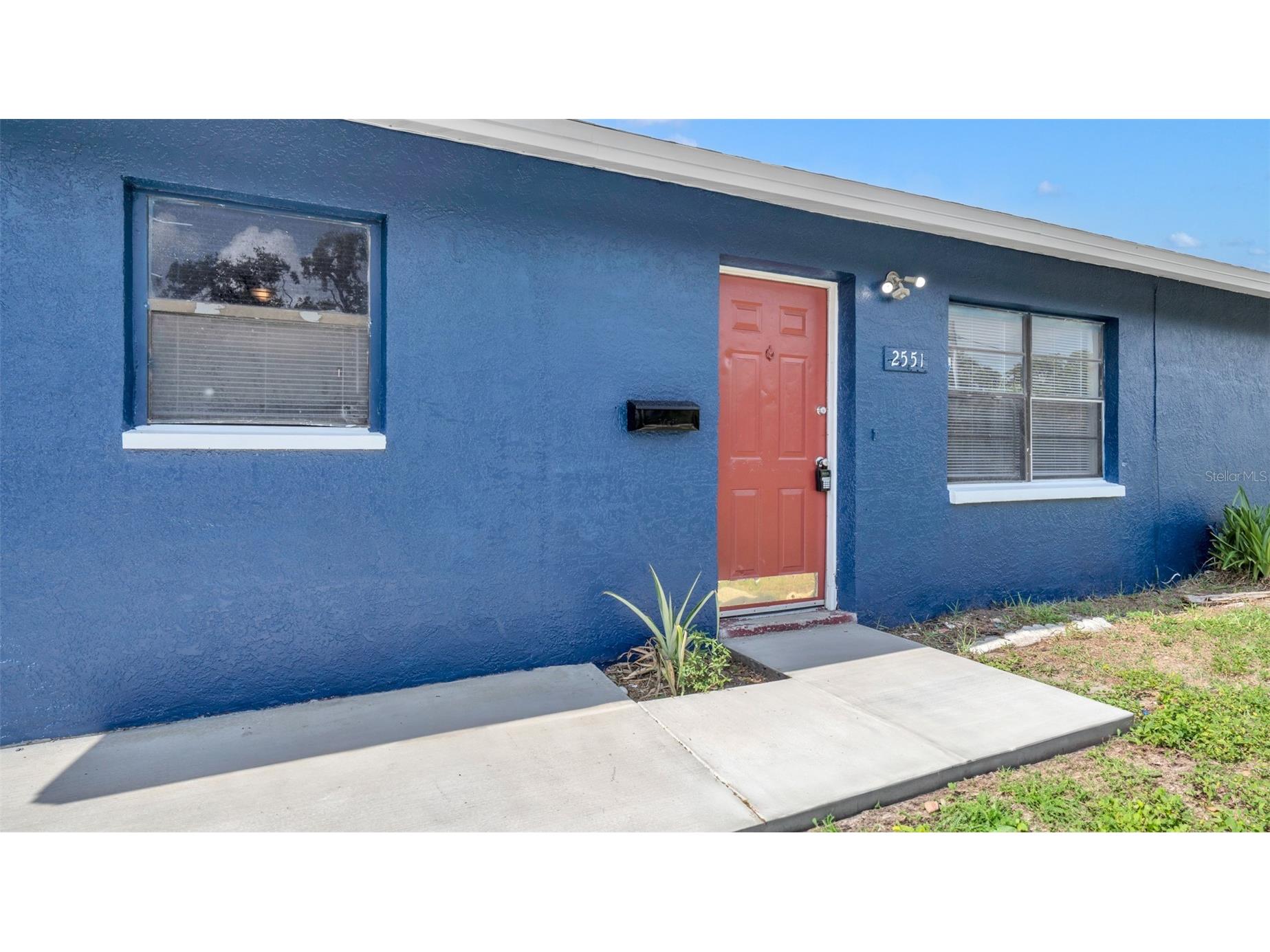 2551 26th Avenue S Saint Petersburg FL 33712 TB8517097 image4