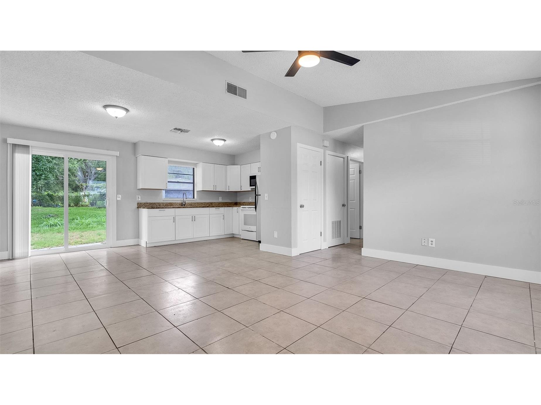 2551 26th Avenue S Saint Petersburg FL 33712 TB8517097 image7