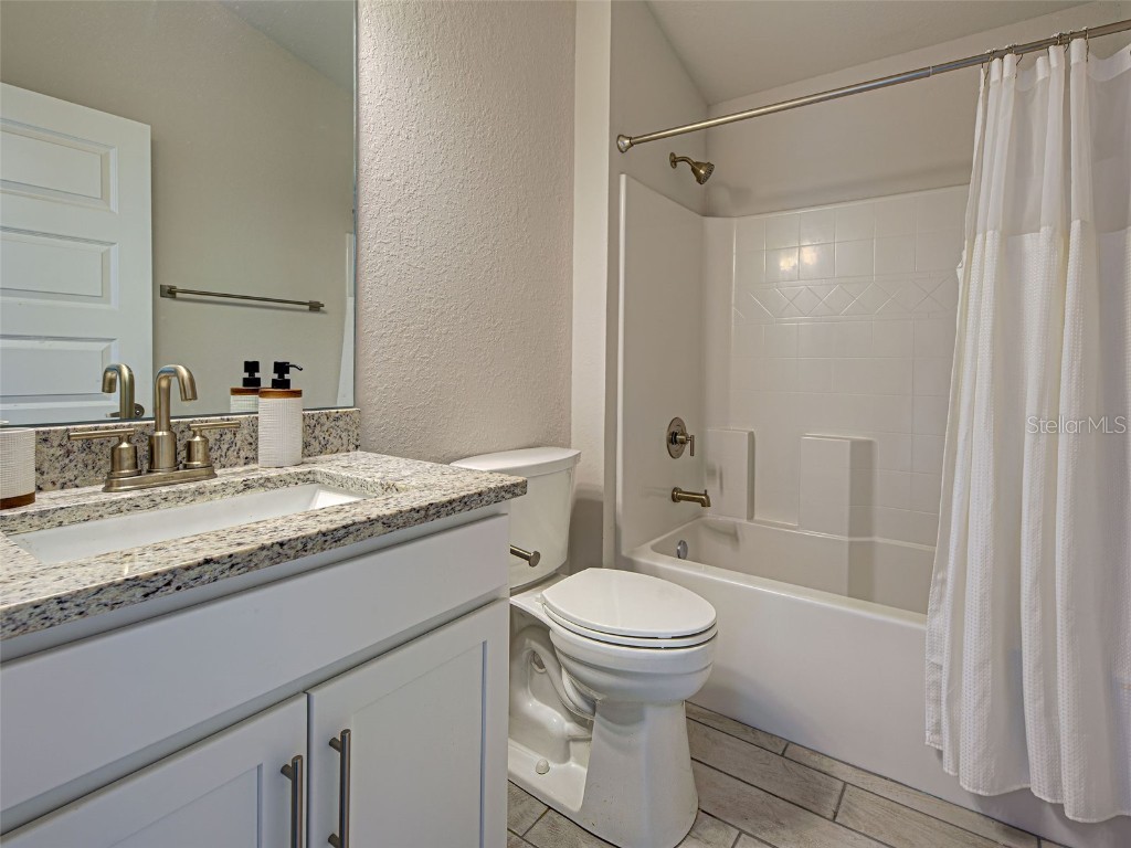 2551 Averland Loop North Port FL 34287 A4658531 image37