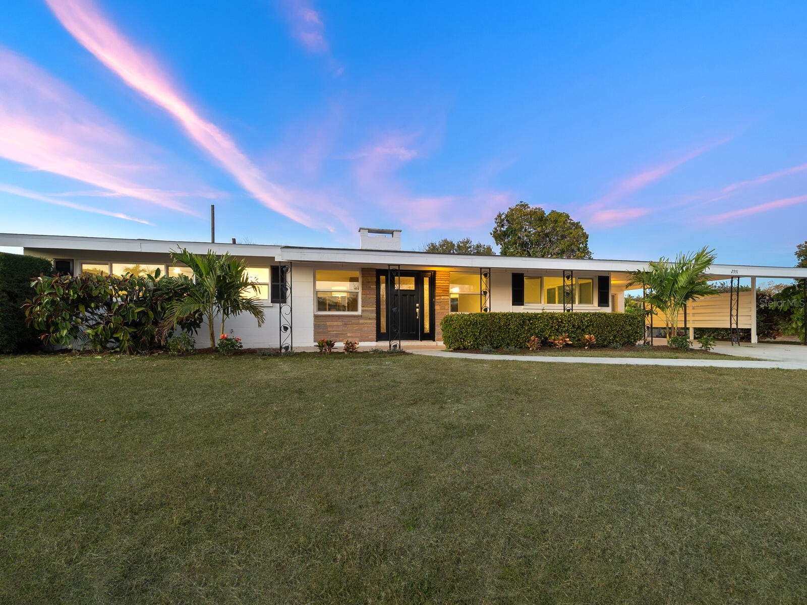 2551 Hibiscus Street Sarasota FL 34239 A4681532 image1