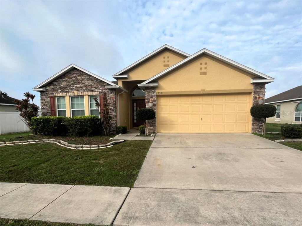 2551 Hunley Loop Kissimmee FL 34743 S5133950 image1