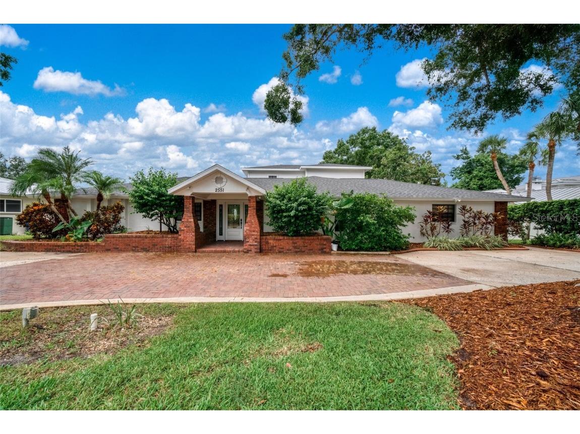 2551 Lakeview Drive Sebring FL 33870 P4937147 image1
