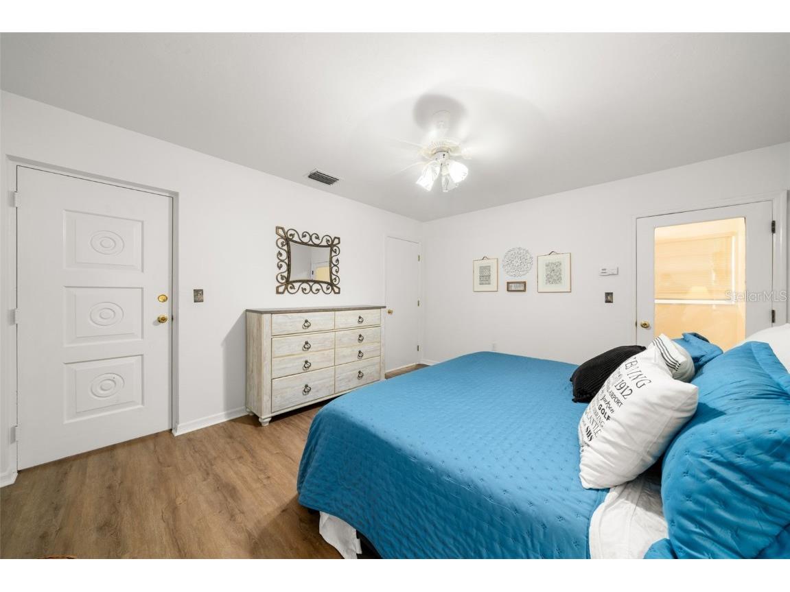 2551 Lakeview Drive Sebring FL 33870 P4937147 image35