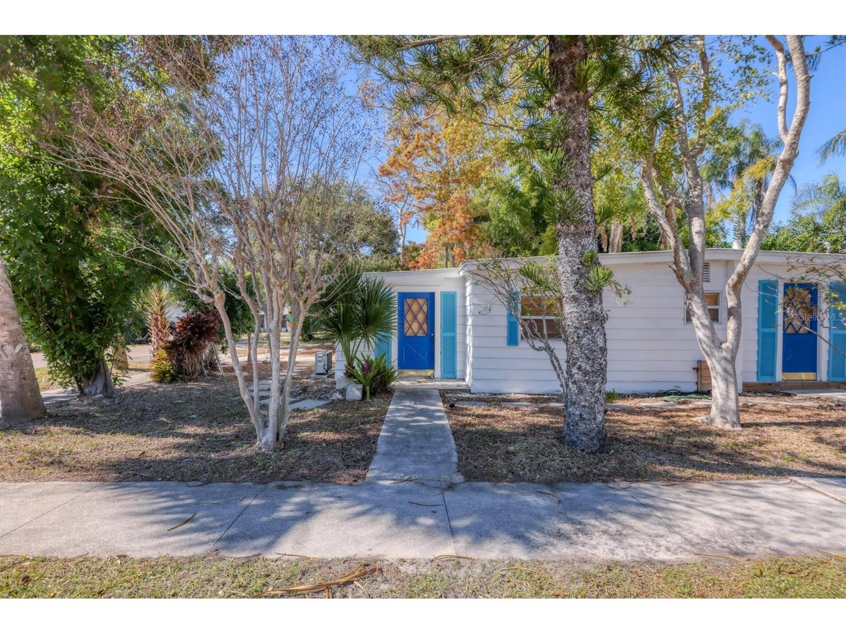 2551 Wilkinson Road Sarasota FL 34231 A4691540 image1