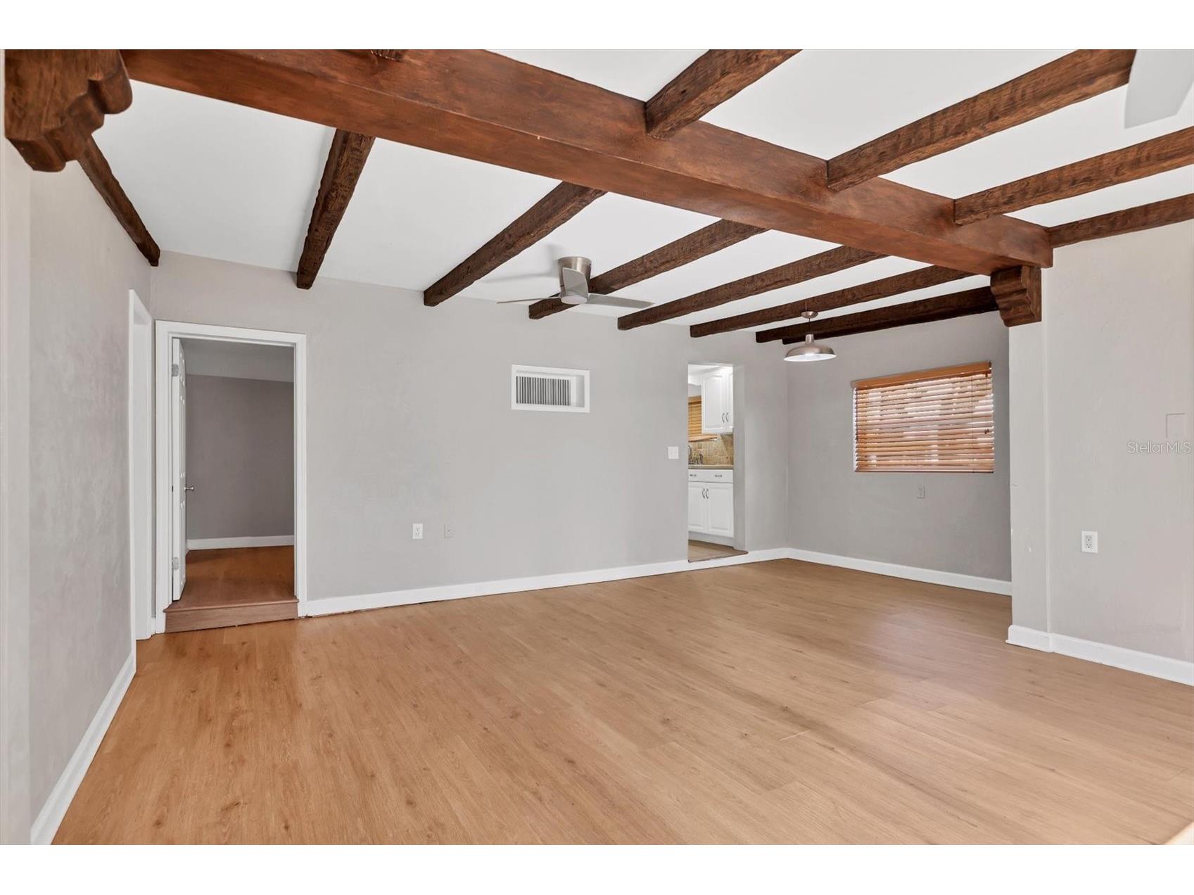 2551 Wilkinson Road Sarasota FL 34231 A4691540 image24