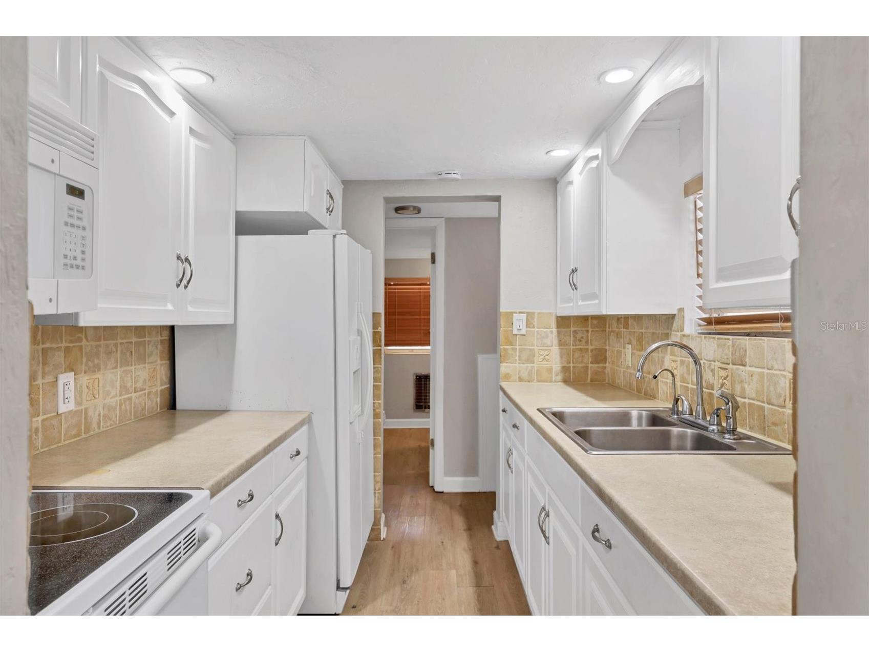 2551 Wilkinson Road Sarasota FL 34231 A4691540 image28