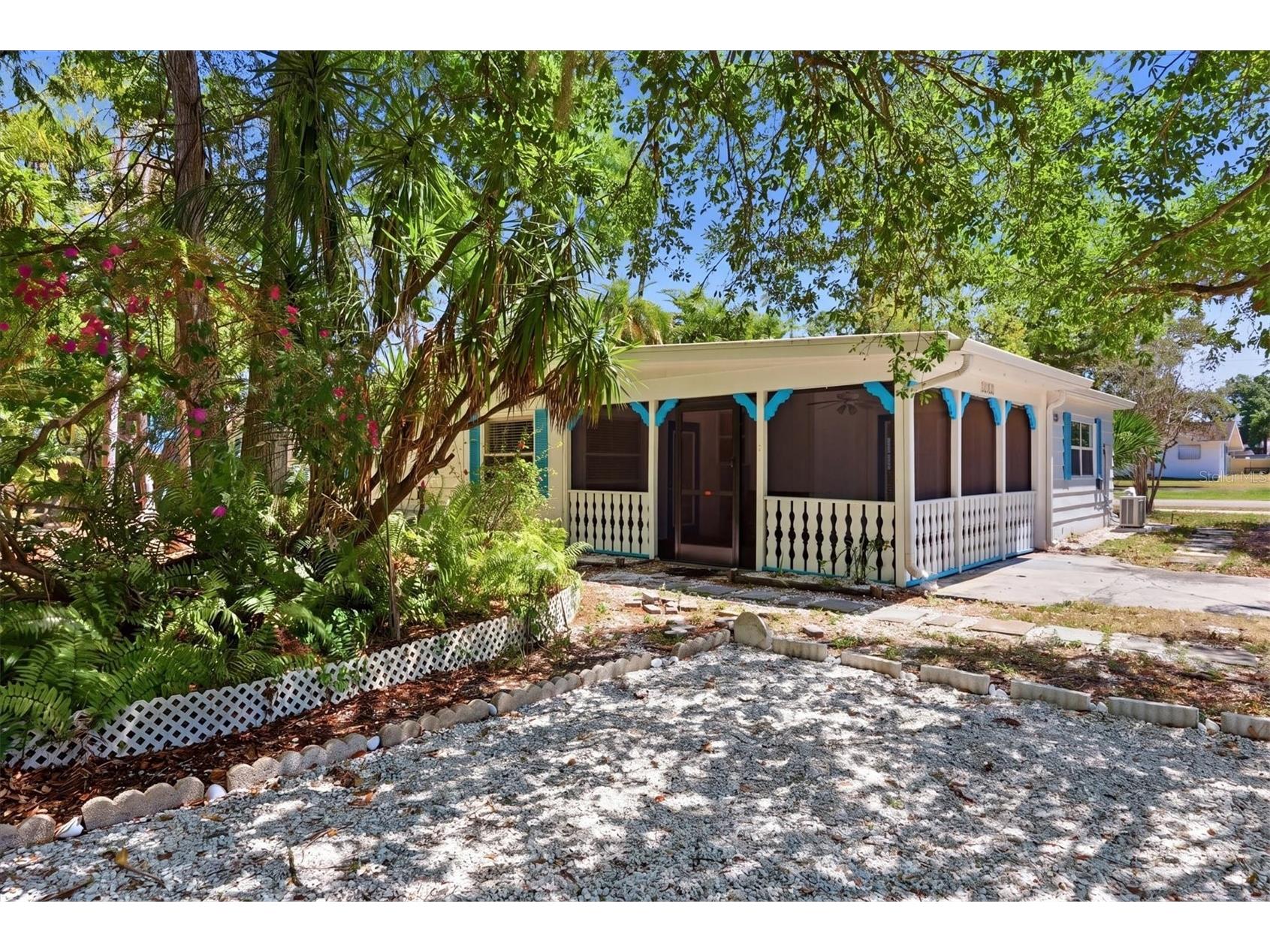 2551 Wilkinson Road Sarasota FL 34231 A4691540 image56