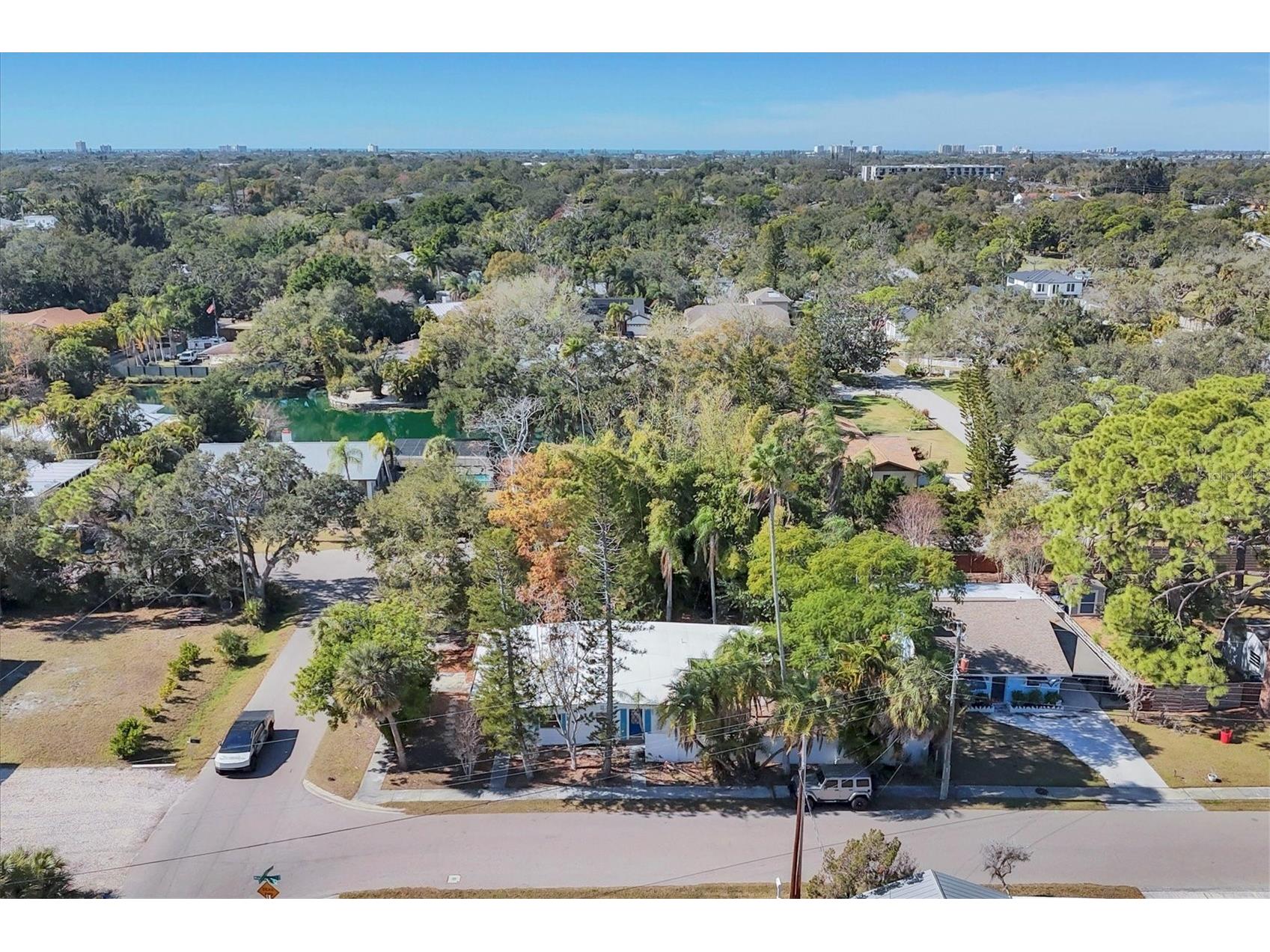 2551 Wilkinson Road Sarasota FL 34231 A4691540 image7