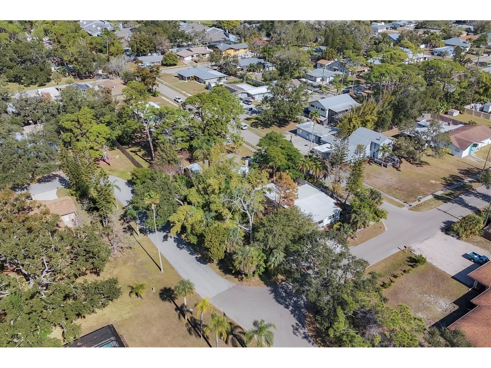 2551 Wilkinson Road Sarasota FL 34231 A4691540 image8