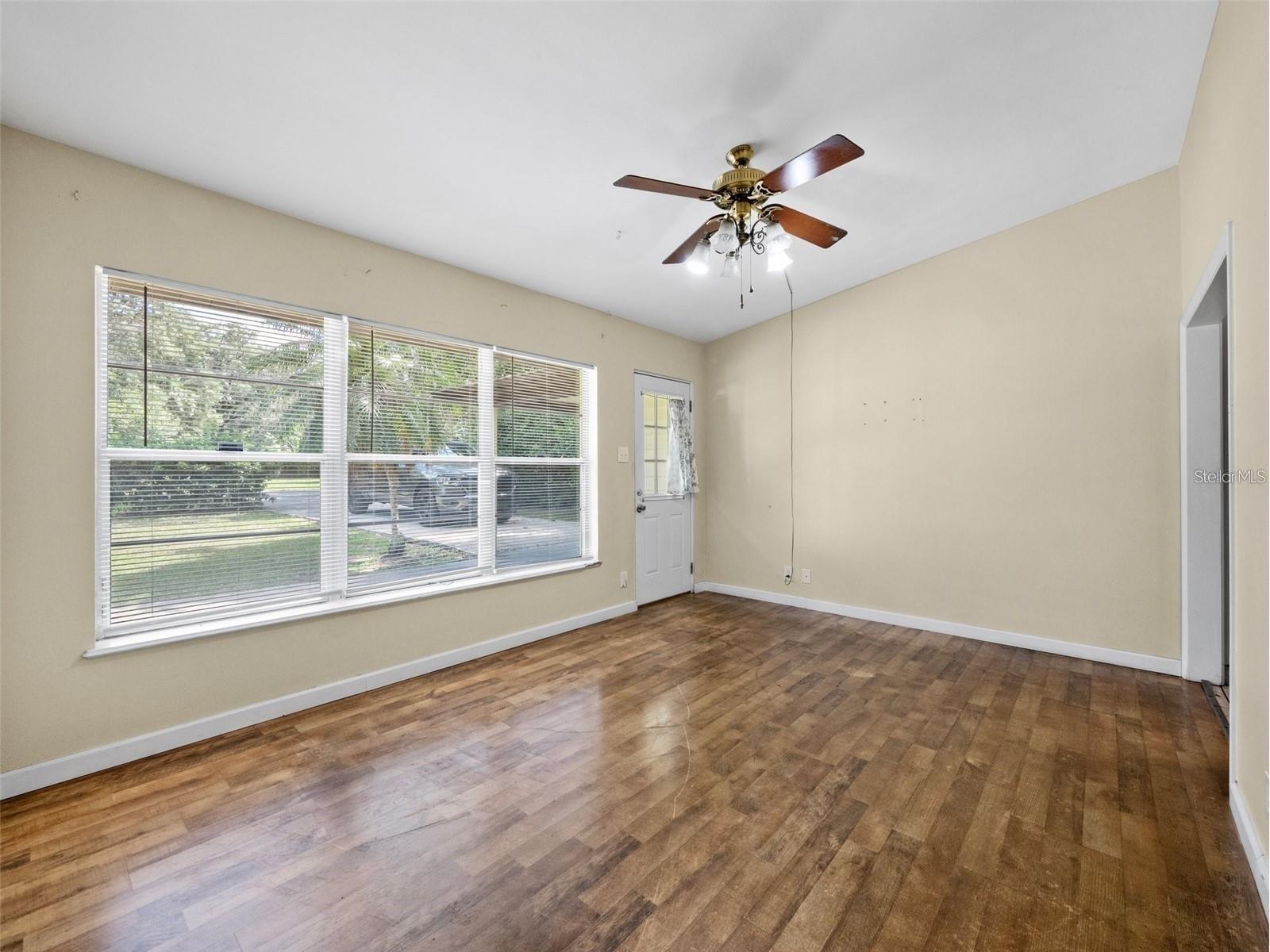 25519 Colmar Avenue Sorrento FL 32776 G5115065 image2