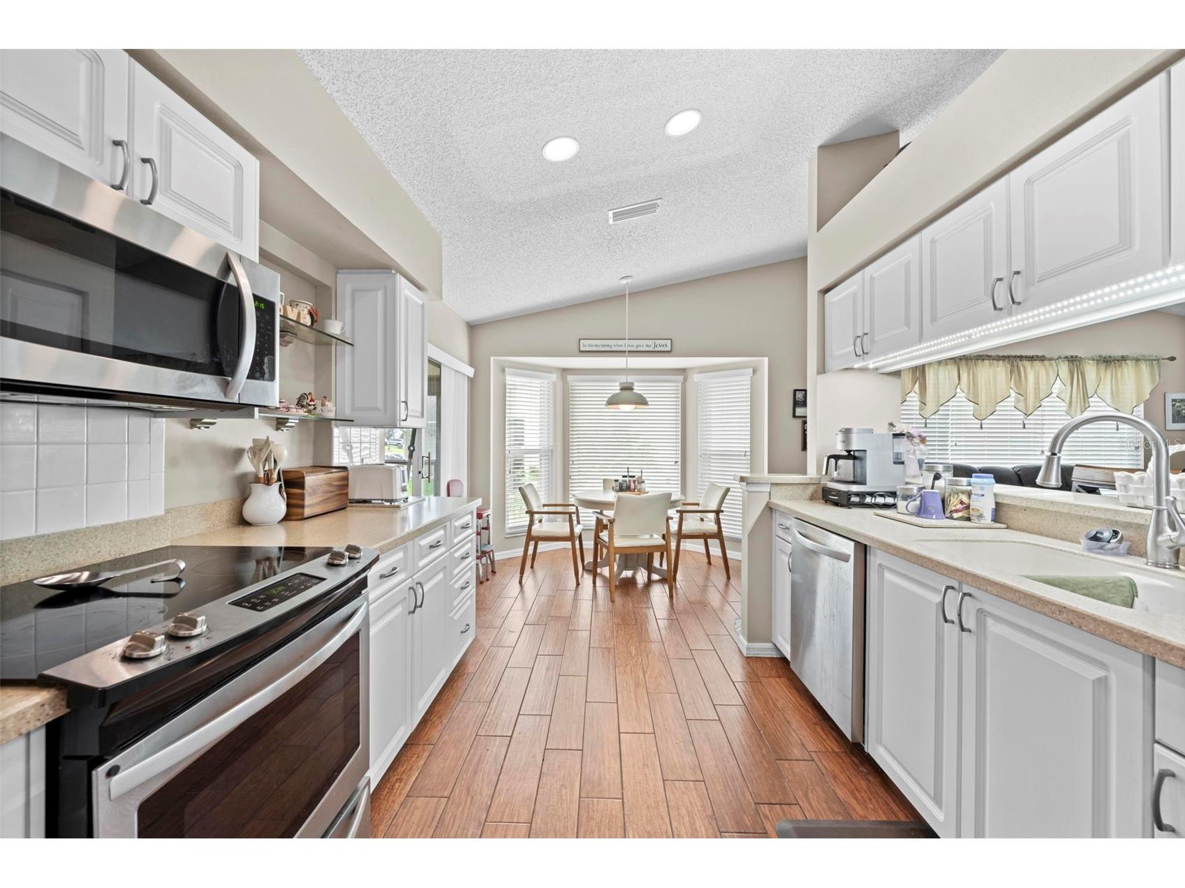 2552 Crystal Lake Drive Spring Hill FL 34606 TB8494624 image3
