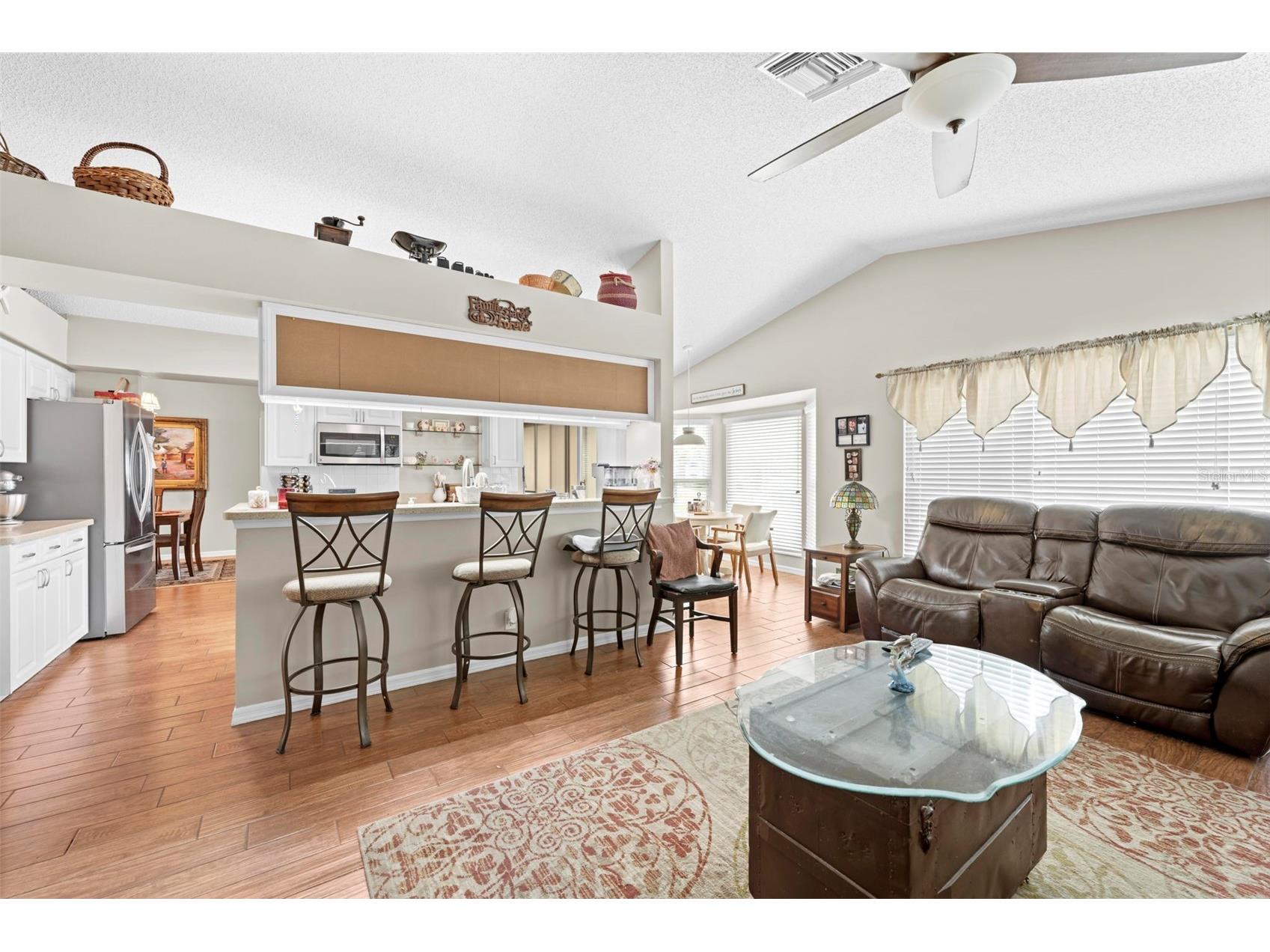 2552 Crystal Lake Drive Spring Hill FL 34606 TB8494624 image4