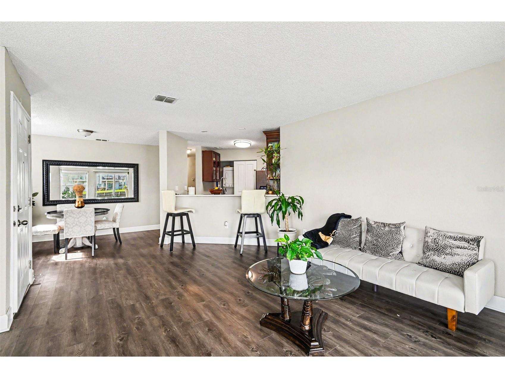 2552 Woodgate Boulevard #107 Orlando FL 32822 O6416786 image4