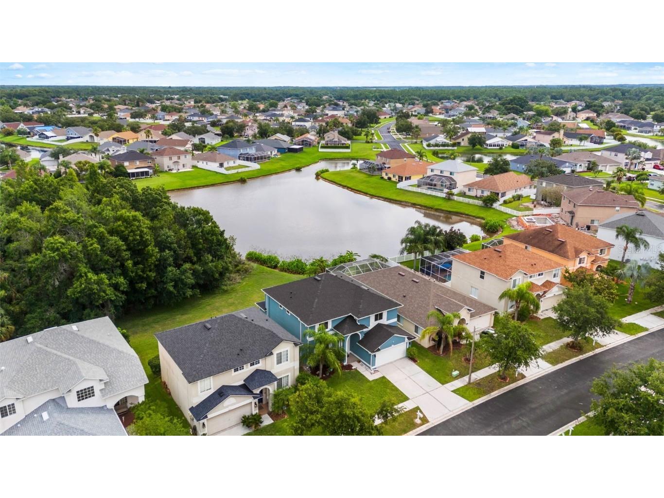 25521 Bruford Boulevard Land O Lakes FL 34639 TB8460918 image60