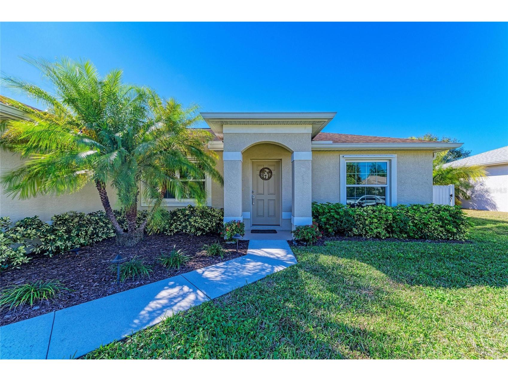 2553 Chipley Avenue North Port FL 34286 A4679173 image1