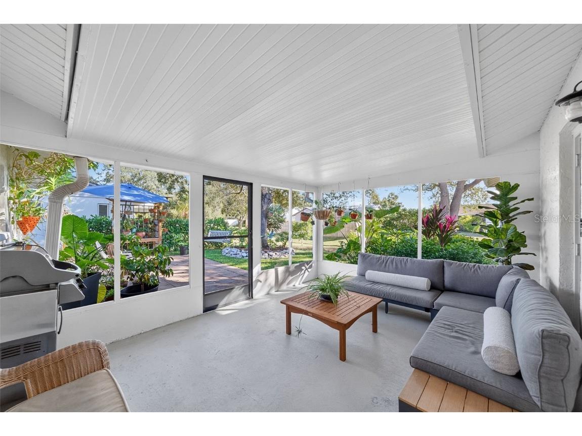 2553 W Scarlet Oak Court Sarasota FL 34232 A4667975 image45